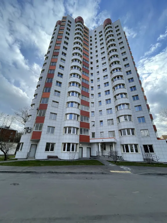 Квартира в монолитном доме с новым ремонтом