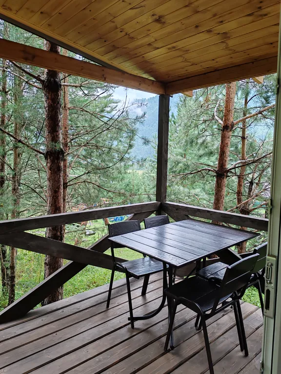 Комфортный дом с видом на горы