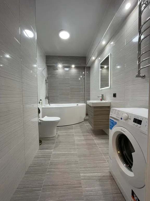 Двухкомнатная квартира с дизайнерским ремонтом