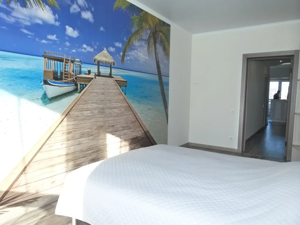 Большая квартира с видом на море рядом с жд вокзалом