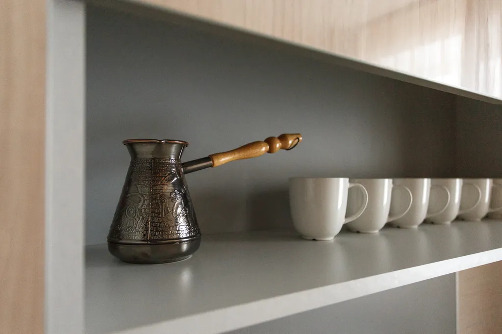 "Хочу приехать" на Чехова 18 1 эт.