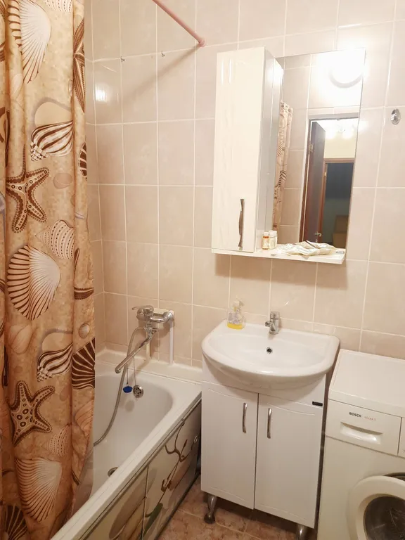 Двухкомнатная квартира в спальном районе