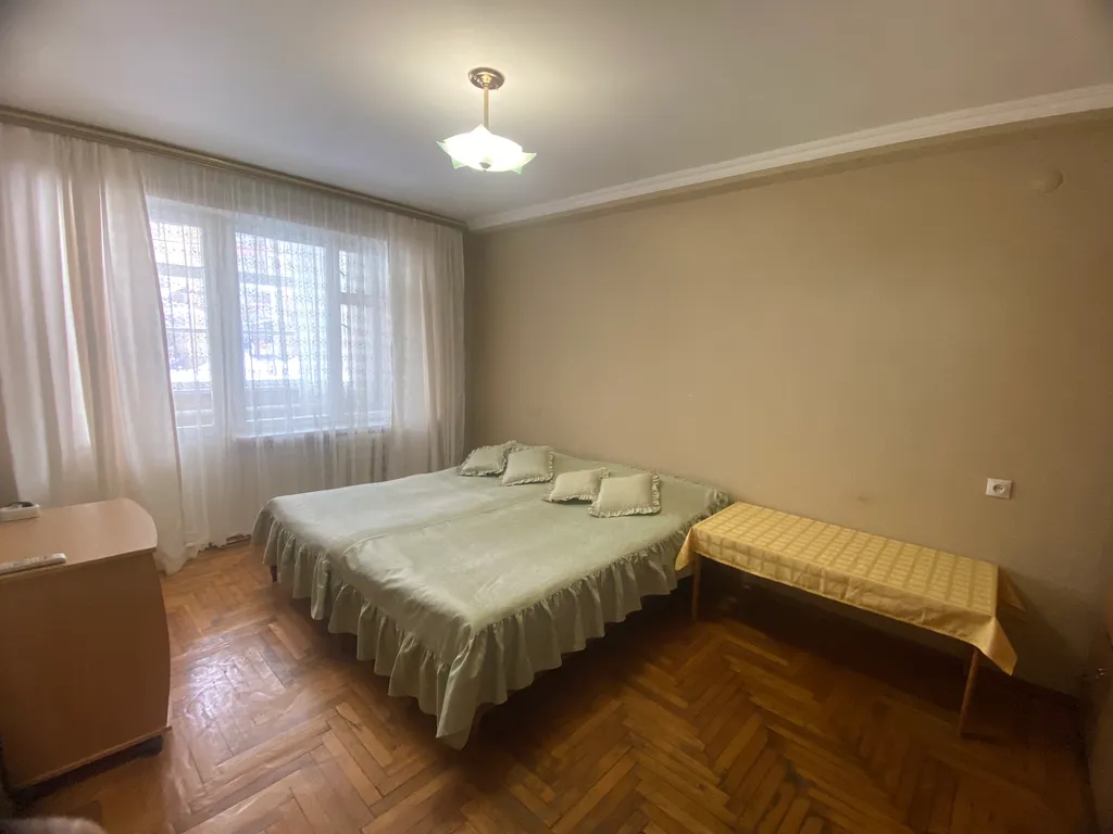 Трехкомнатная уютная квартира в Домбае