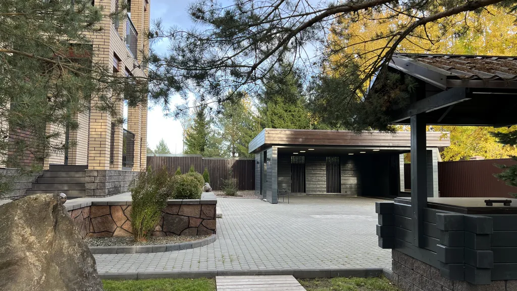 Загородный дом Räisälä с сауной, банным чаном и летним бассейном