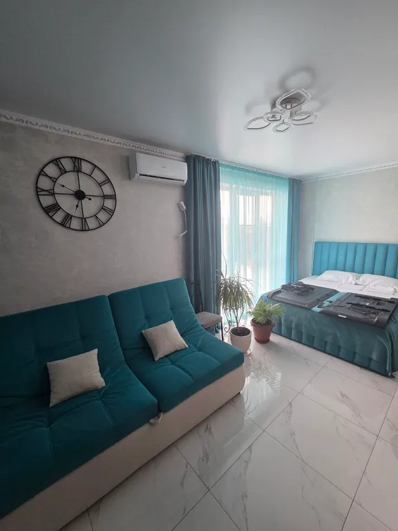 Уютная квартира-студия на набережной — аренда посуточно в Ейск