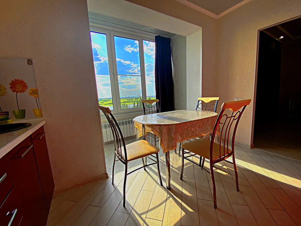 Потрясная квартира с панорамными окнами с видом на Волгу