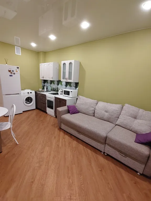 Квартира с панорамным видом на ангару