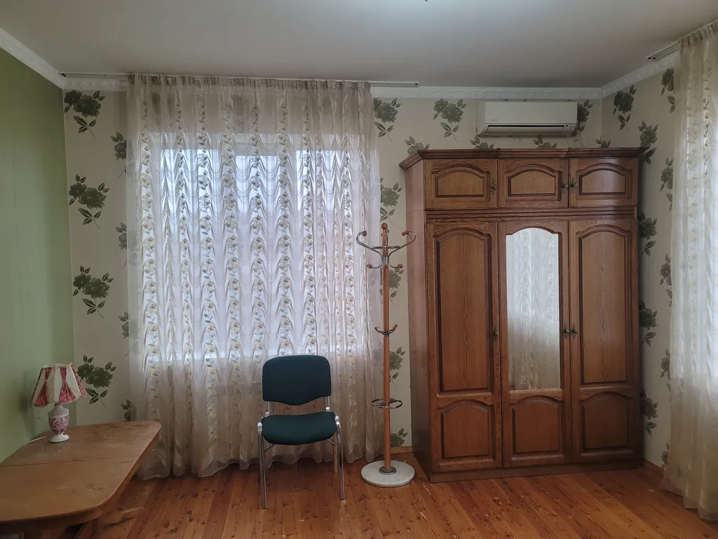 Дом с баней и бассейном в центре старого города