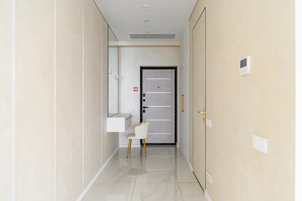 Двухкомнатная квартира в первом небоскрёбе Владивостока!