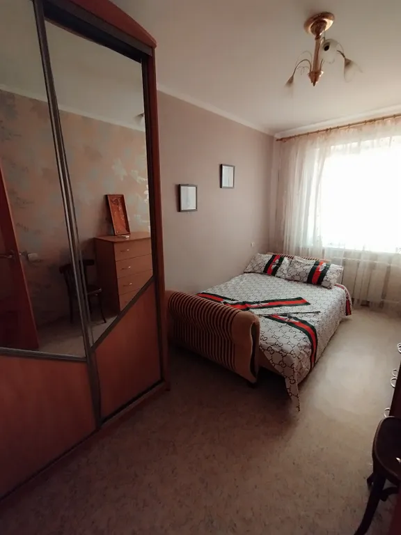 Двухкомнатная квартира в хорошем районе — аренда посуточно в Мариуполь