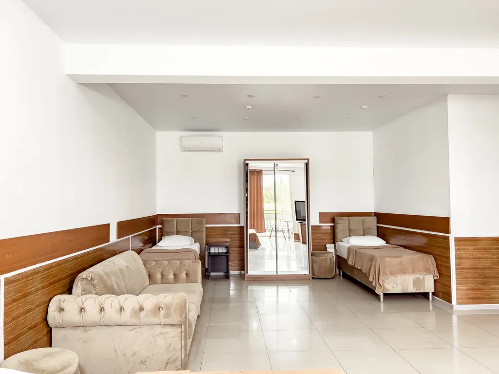 Апартамент в 5 минутах от моря с видом на зеленый парк