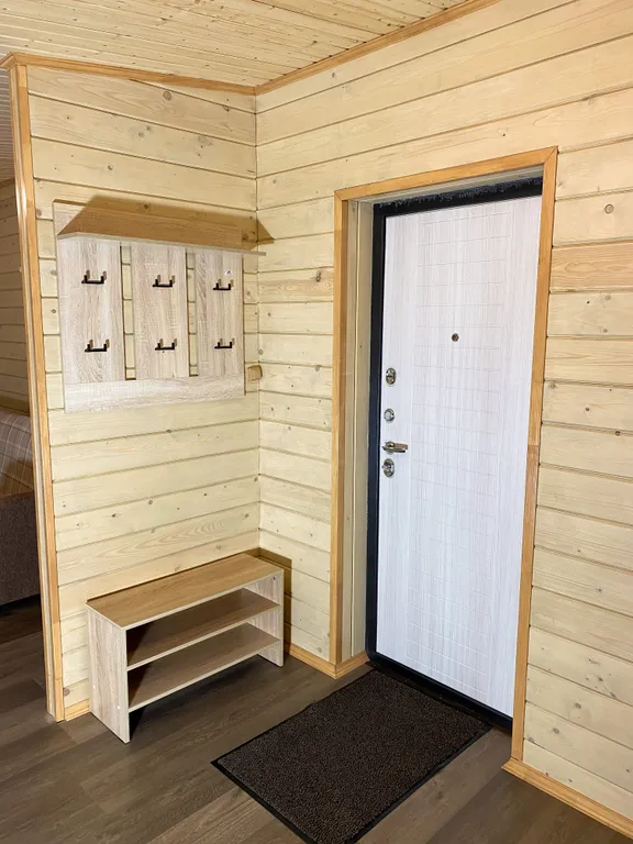 Домик с баней у леса для семейного отдыха