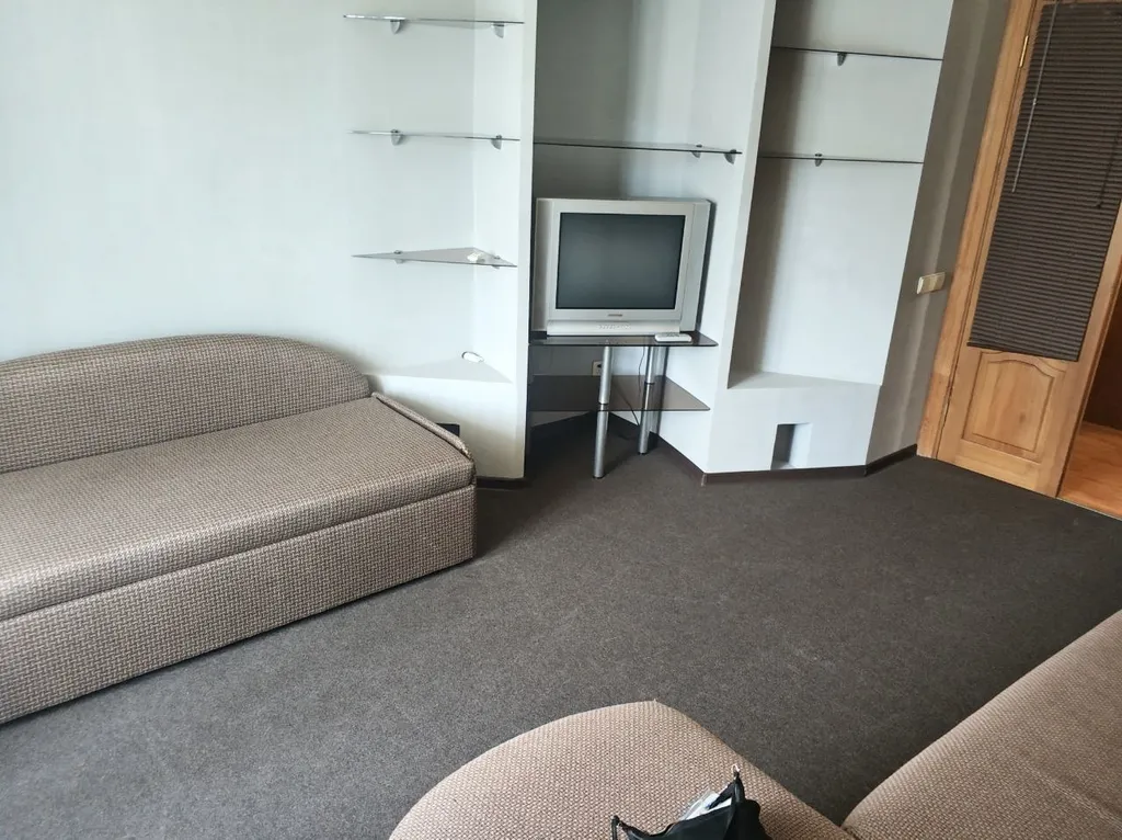 2-комнатная квартира для 6 гостей в центре города в районе Девицкого выезда