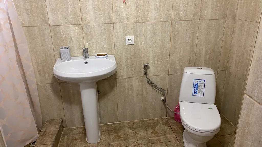 Комната на берегу моря