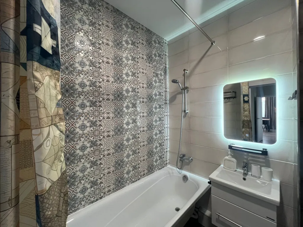 263 Евротрешка с бассейном на 7 человек