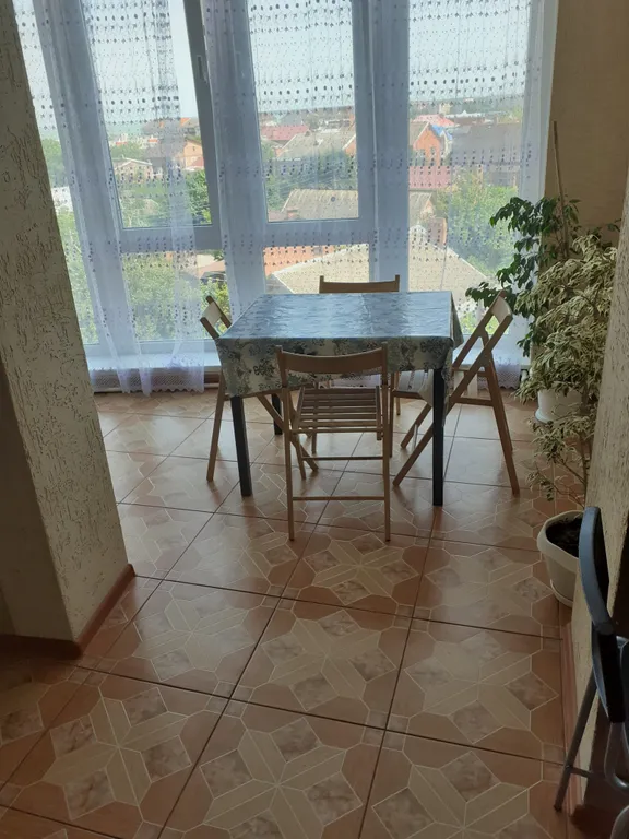 Квартира 3-комнатная Квартира — Ейск