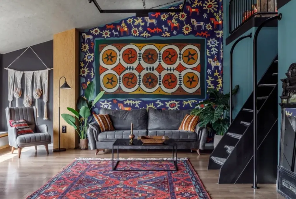 Панорамные окна с видом на гору