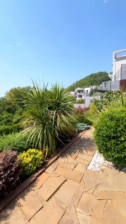 Роскошный 3-этажный дом с бассейном, видом на море и национальным парк