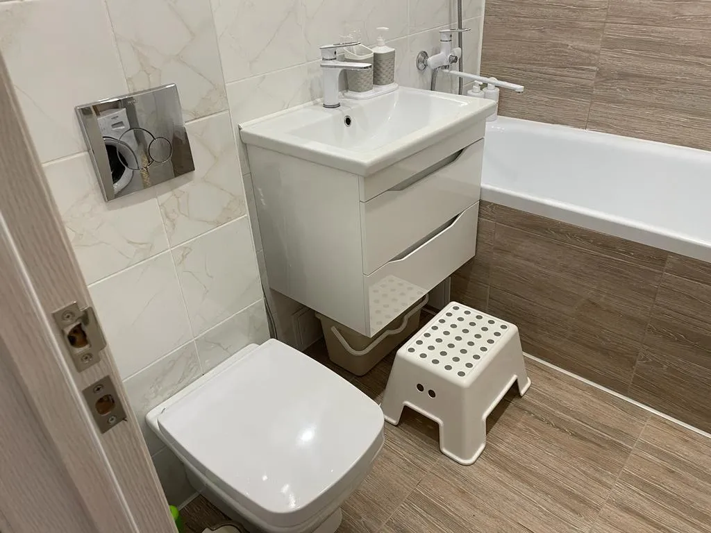 Стильная квартира напротив аквапарка Океанис и парка Швейцария