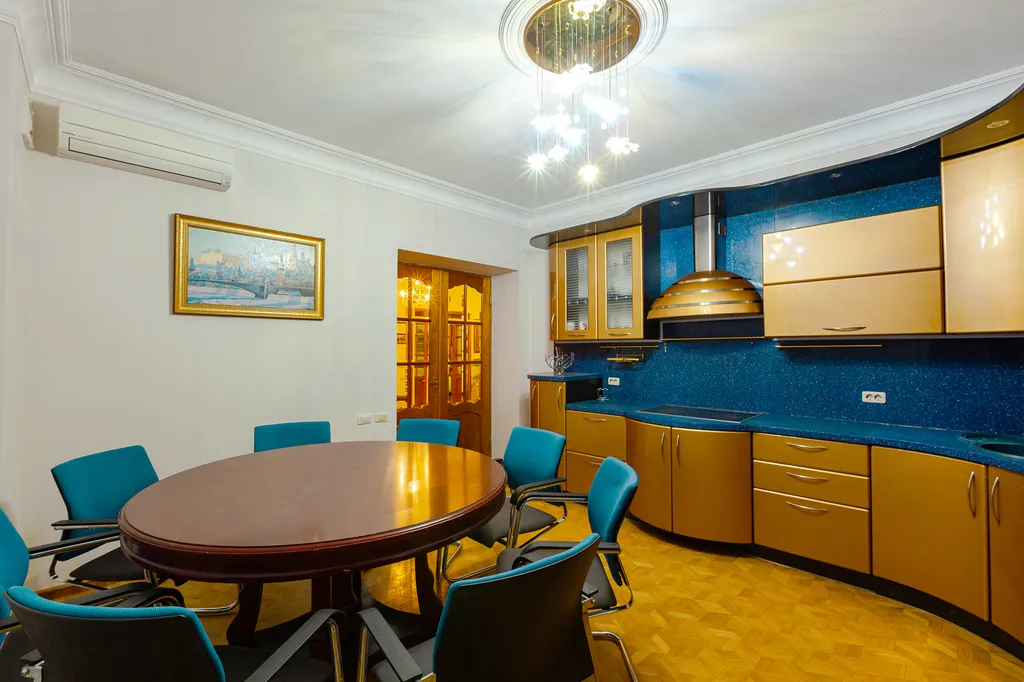 Дом у озера