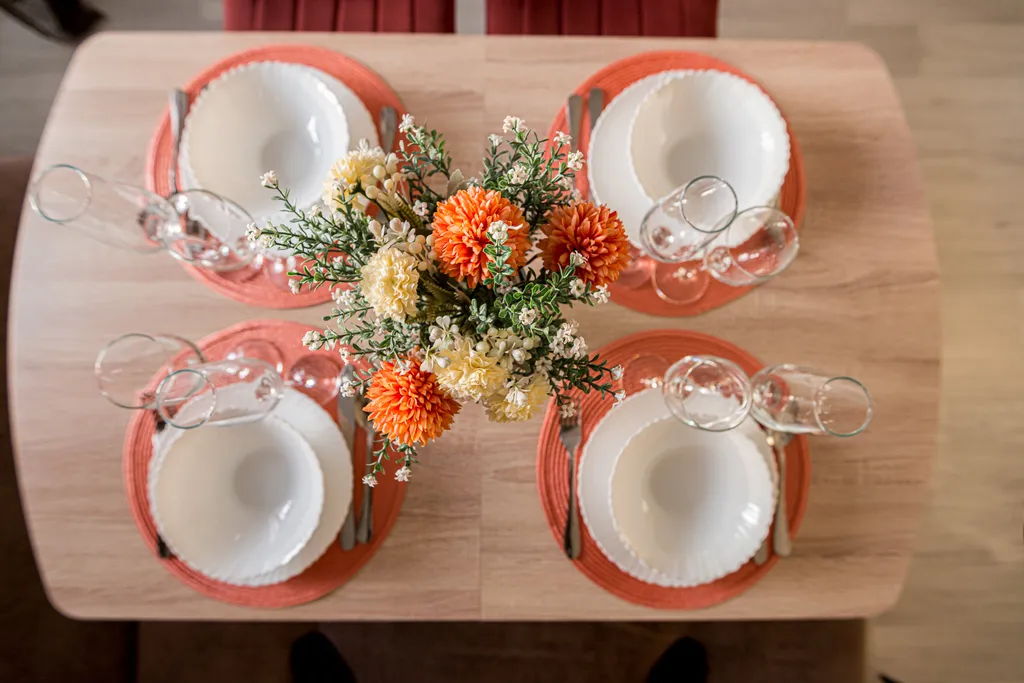 В центре у ТЦ Мега Молл, кондиционер, гостиничный сервис, бесконтактно