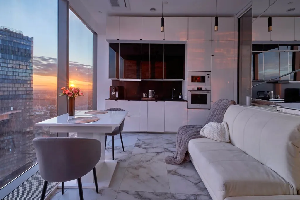 Sky City Moscow 80 этаж Выше облаков, очень ценный и редкий вид