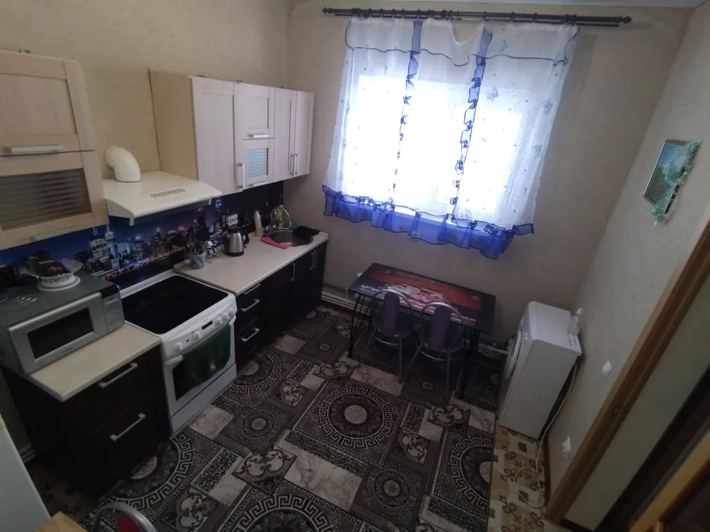 Гостевой дом Светлячок в тихом районе города Старый Оскол