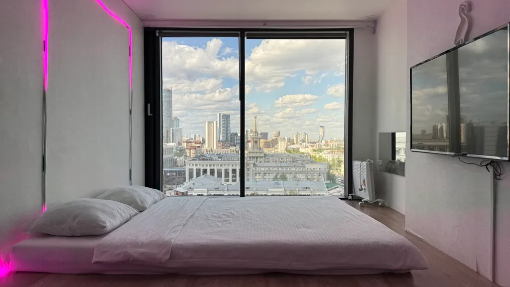 Апартаменты Pink neonlight