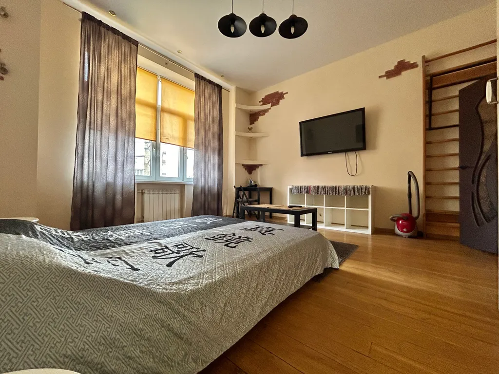 Двухкомнатная квартира в центре до 6-и персон