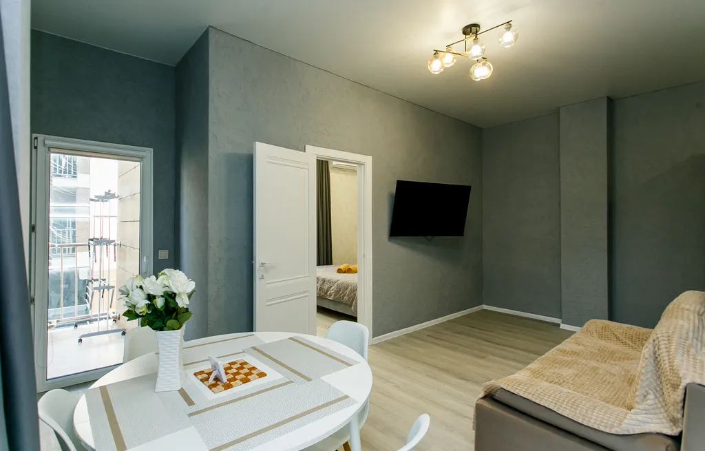 Уютный апартамент с бассейном