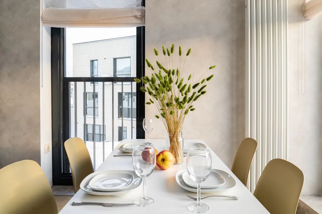 Охта Сьют 4 с большой террасой на 1 этаже, с видом на лес