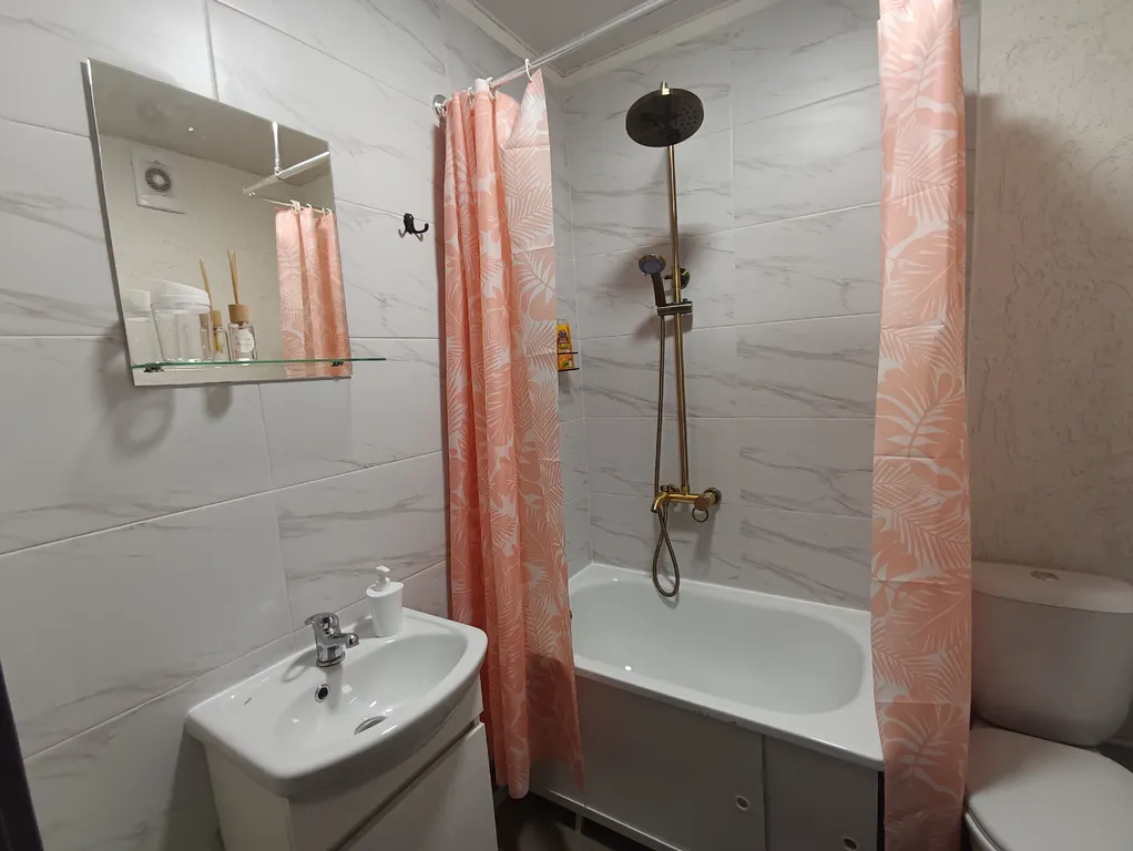 Студия Кольцово, Экспо, Центр