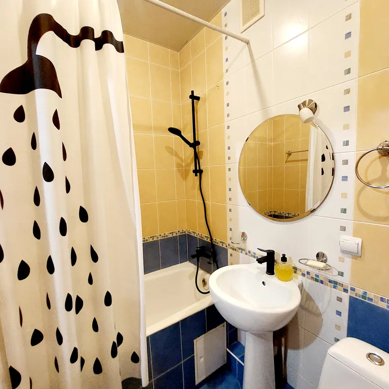 Квартира с верандой в центре