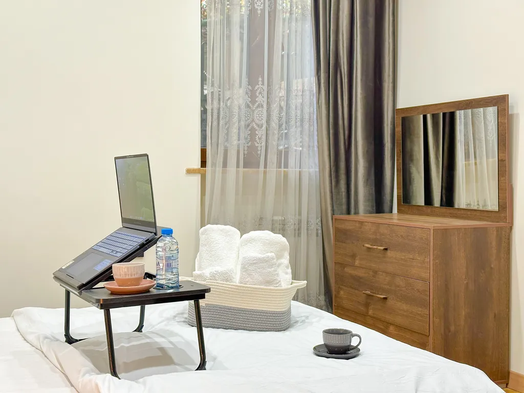 Three-room quiet corner