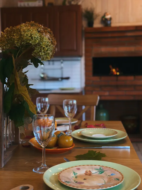 Загородный дом с баней и беседкой