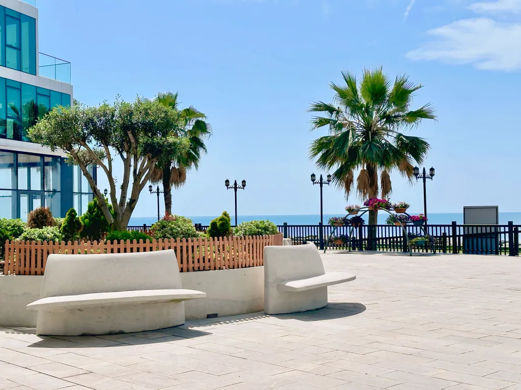 Апартамент на первой линии моря Sea apart Batumi View