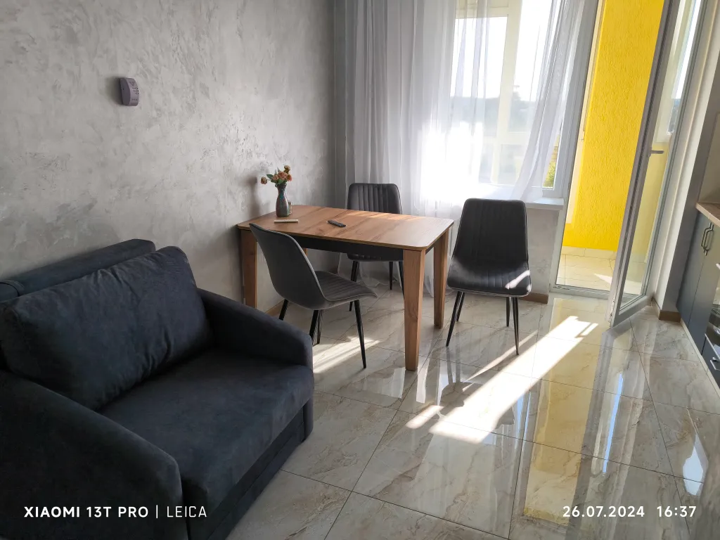 Новая уютная квартира на побережье