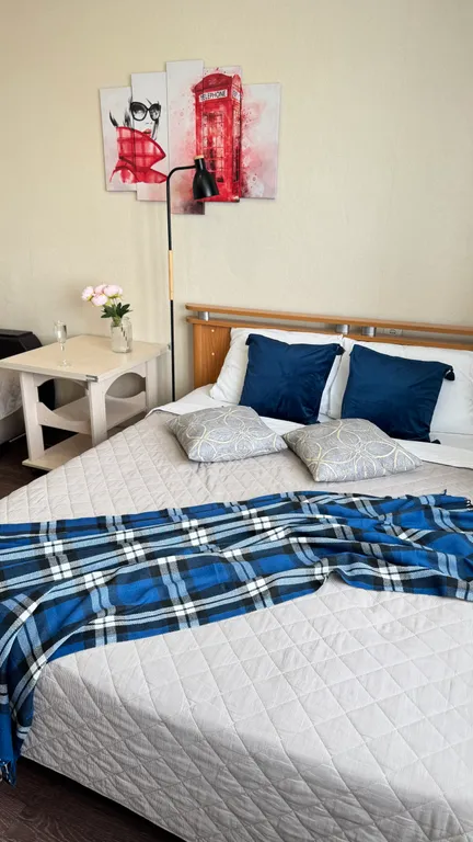 Отличная квартира — аренда посуточно в Братск