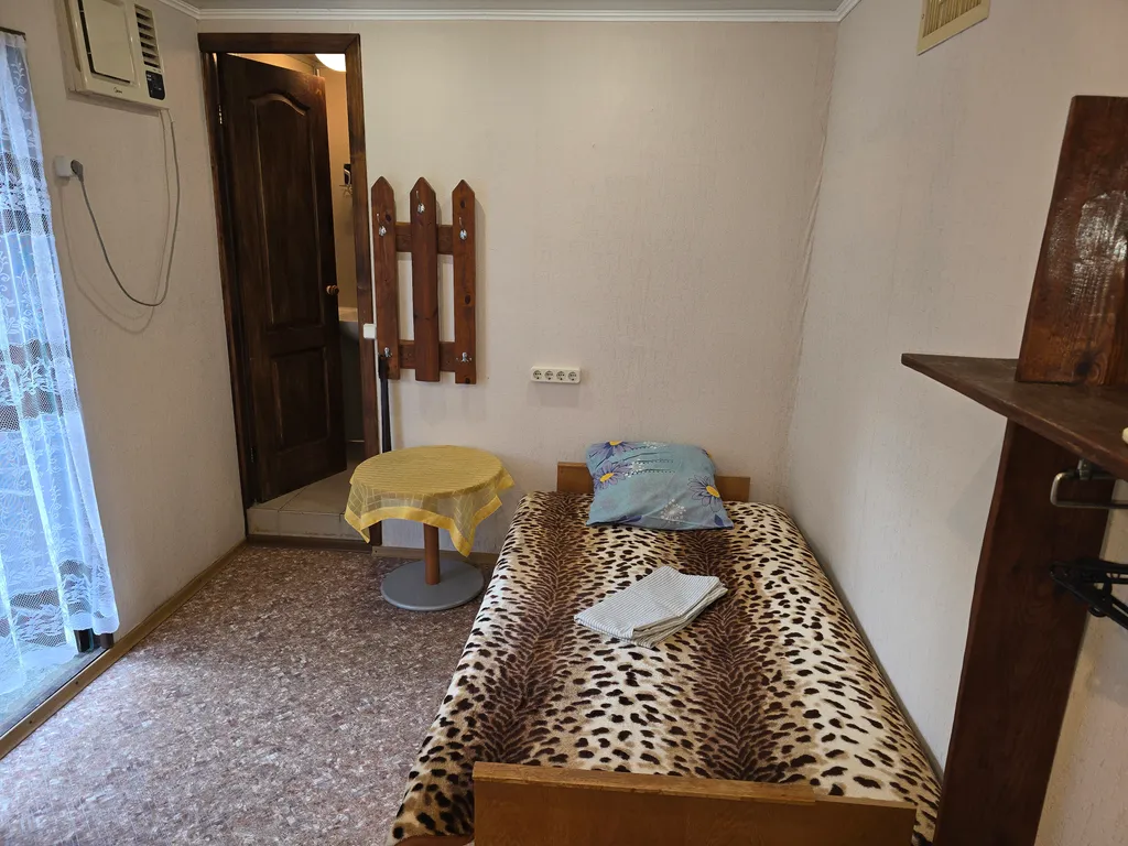 Уютный домик с удобствами, отдельная кухня, беседка, мангал