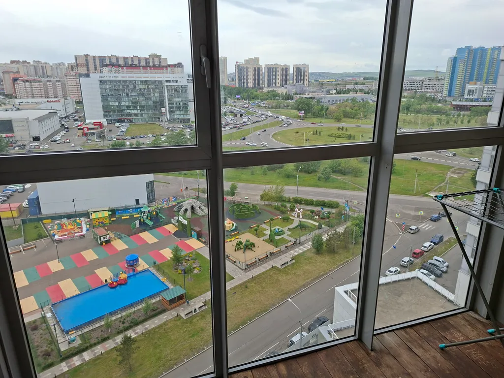 1-ком  квартира в самом центре Взлетки на 15этаже с красивым видом