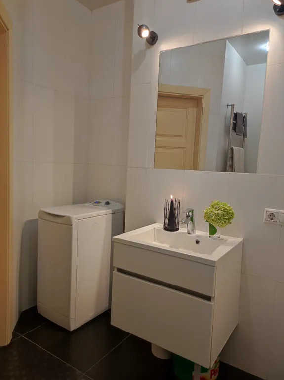 Однушка на Золотой Набережной