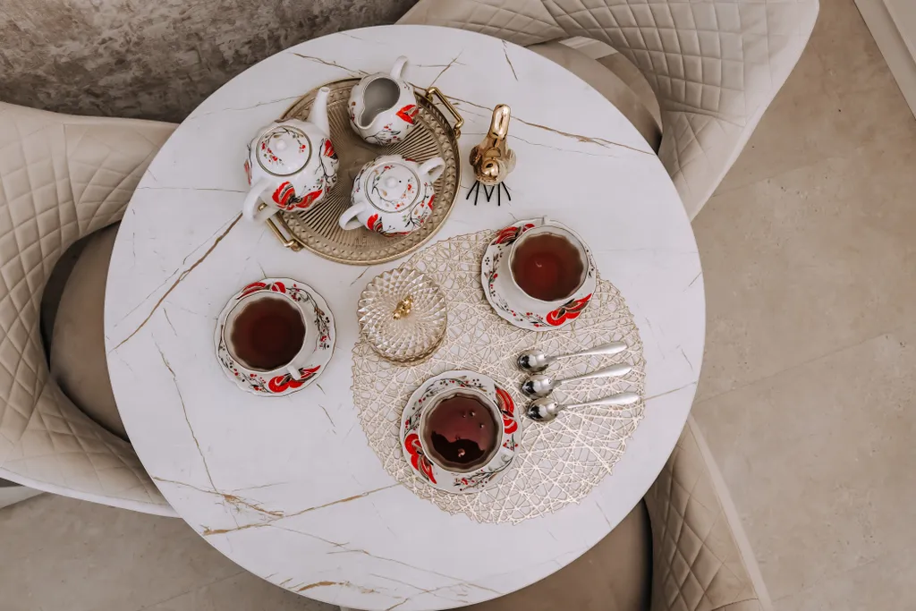 Рыжий Кот Голд (видовая квартира с изолированной спальней)