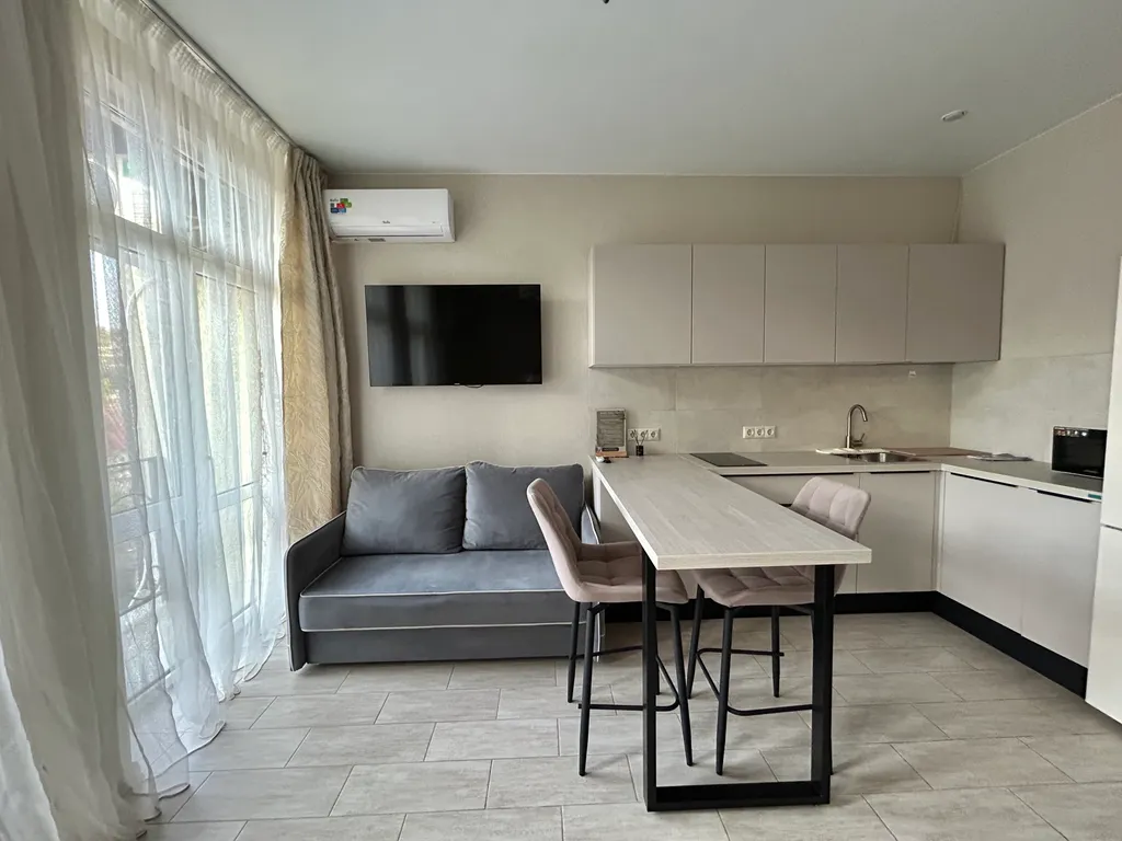 Квартира Квартира Апартамент с новым ремонтом — Сириус