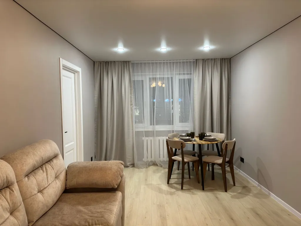 Современная квартира рядом с центром