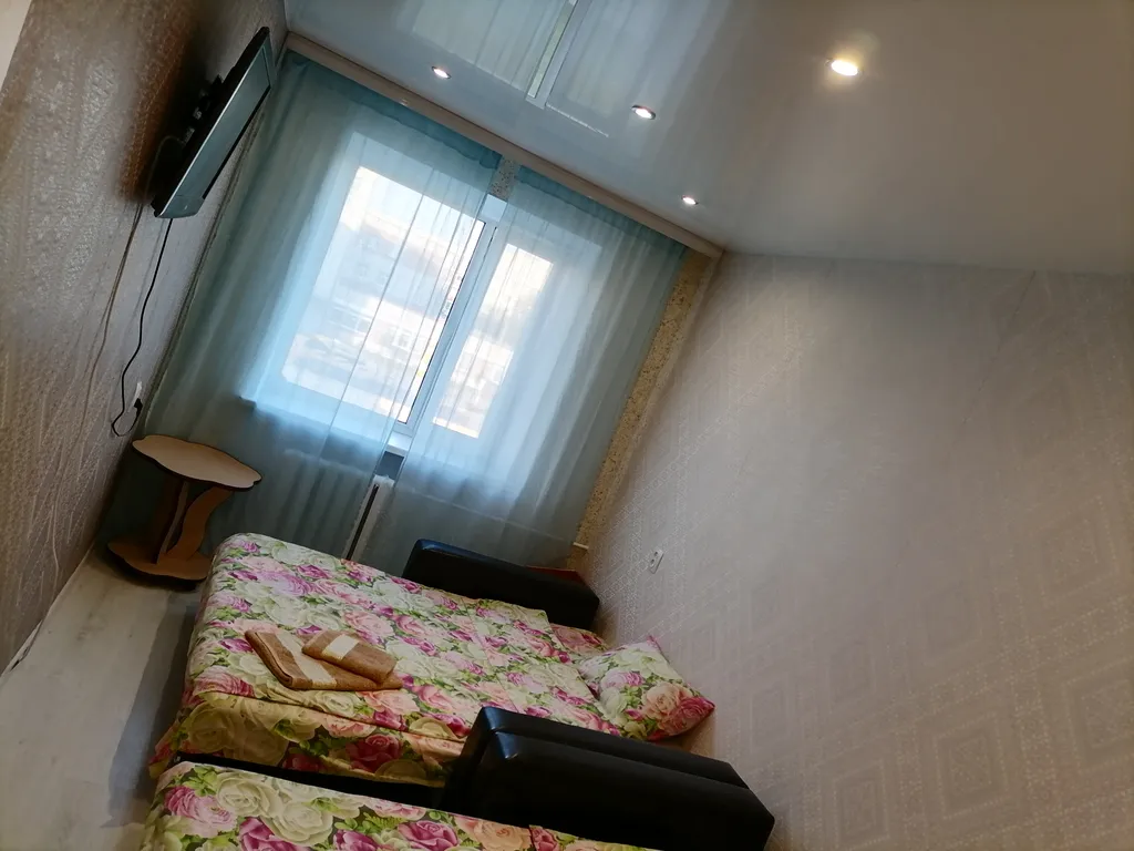 3-комнатная в самом центре города с 6 спальными местами на 11 человек