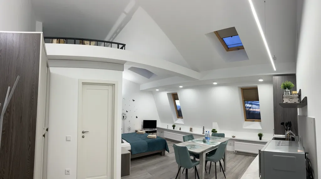 Студия с видом на море