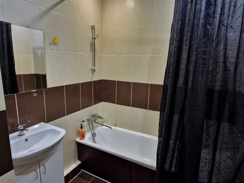 Хорошая квартира на Институтской