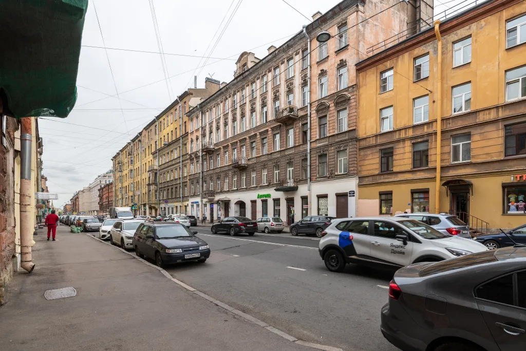 Студия в центре в 5 минутах от метро