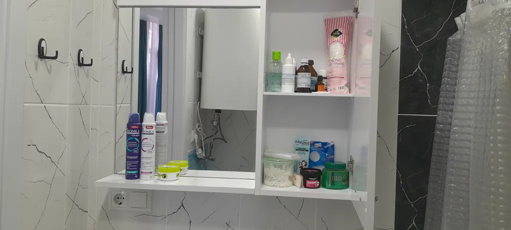 Уютная студия в центре с видом на горы