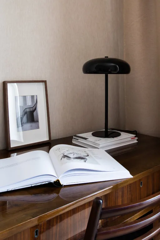 Квартира в историческом месте города с дизайнерским ремонтам